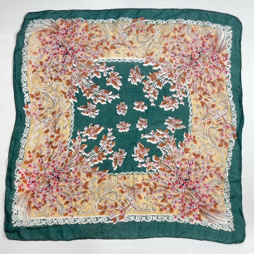 Vintage Silk Scarf Floral FLAWS Green Cream Retro Square Border Women Autumn‎ - Picture 7 of 16